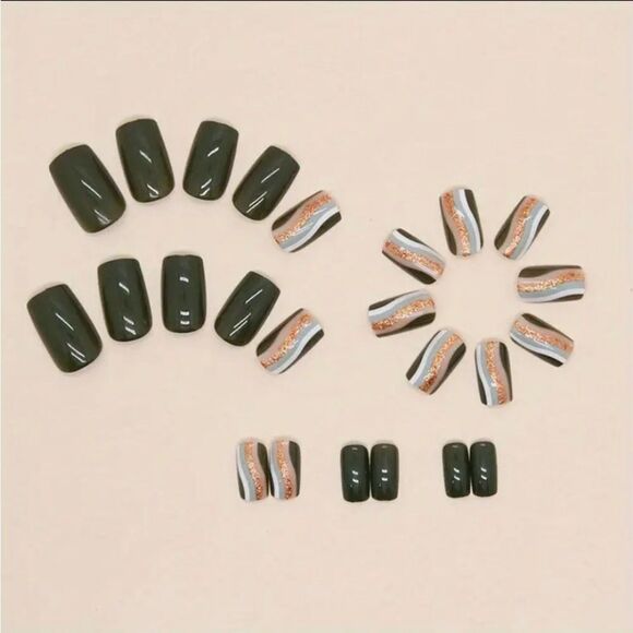 Green and Gold Wavy Gel Press On Nails Medium Square 24 pc - Picture 2 of 8